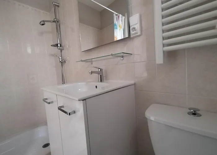 - Latre Location Апартаменты *