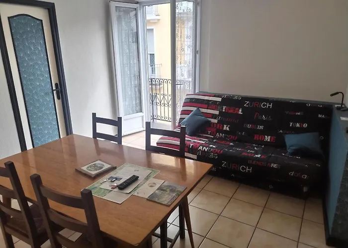 Studio - Latre Location