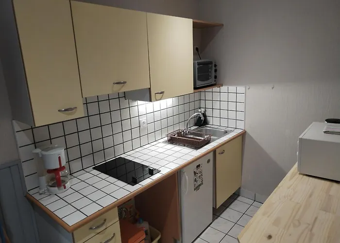 Studio - Latre Location *