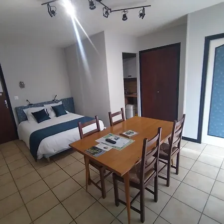 Апартаменты Latre Freres Location Лурд